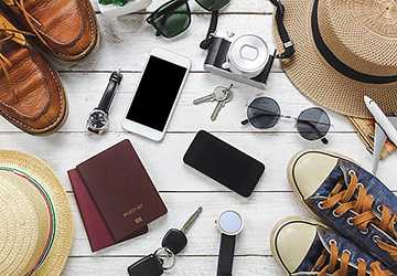 Top 10 Must-Have Accessories for This Season